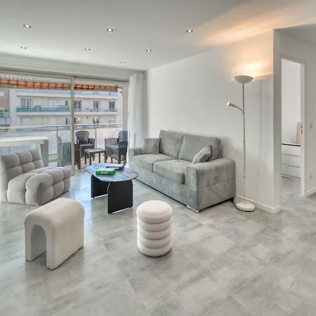 Appartement Magnifique A Deux Minutes De La *