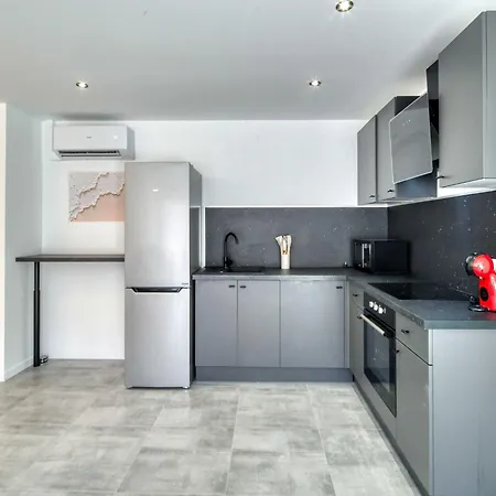 Magnifique A Deux Minutes De La * Antibes