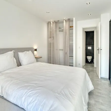 Magnifique A Deux Minutes De La Appartement Antibes