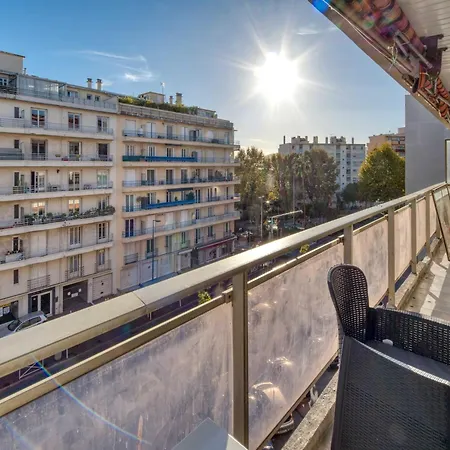 Magnifique A Deux Minutes De La *