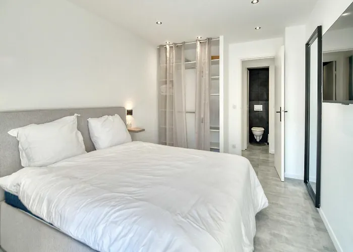 Magnifique A Deux Minutes De La Apartman Antibes